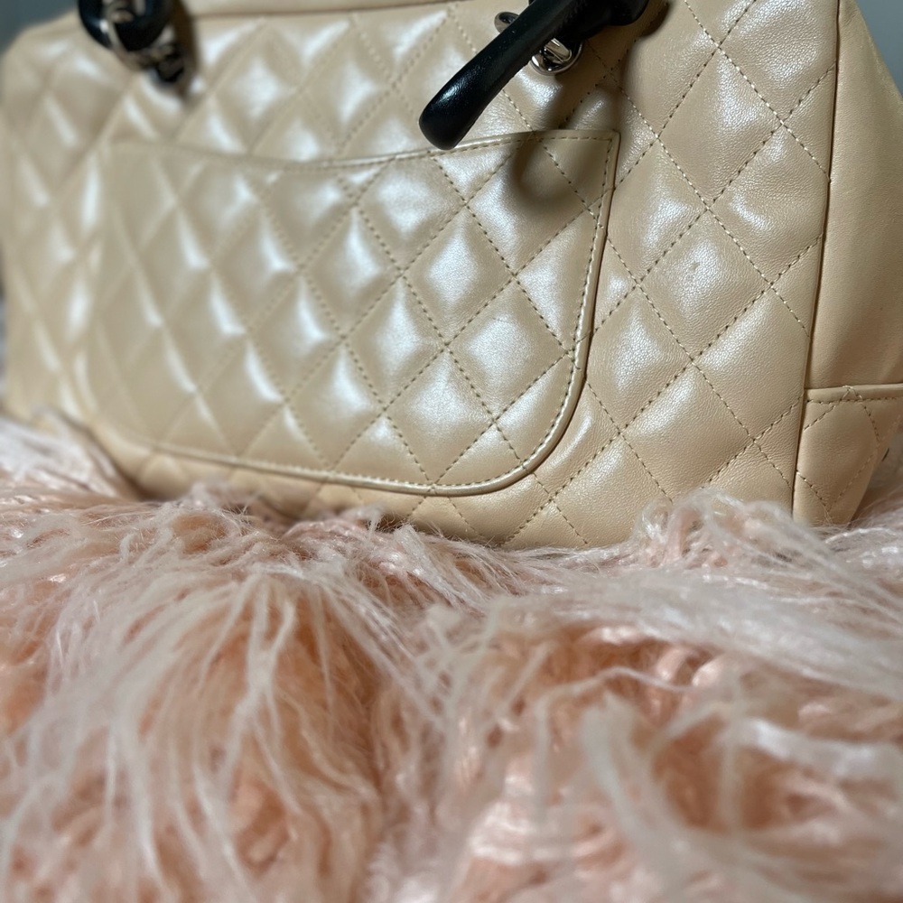 Chanel Ligne Cambon Bowler Tote Bag Authenticated - Picture 9 of 14